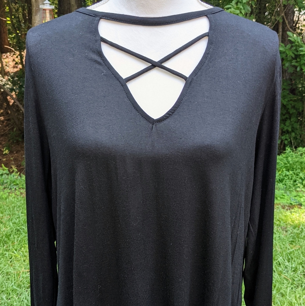 Long Crisscross Top Curvy